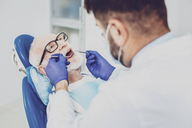 Best Broken Tooth Emergency  in East Bronson, FL